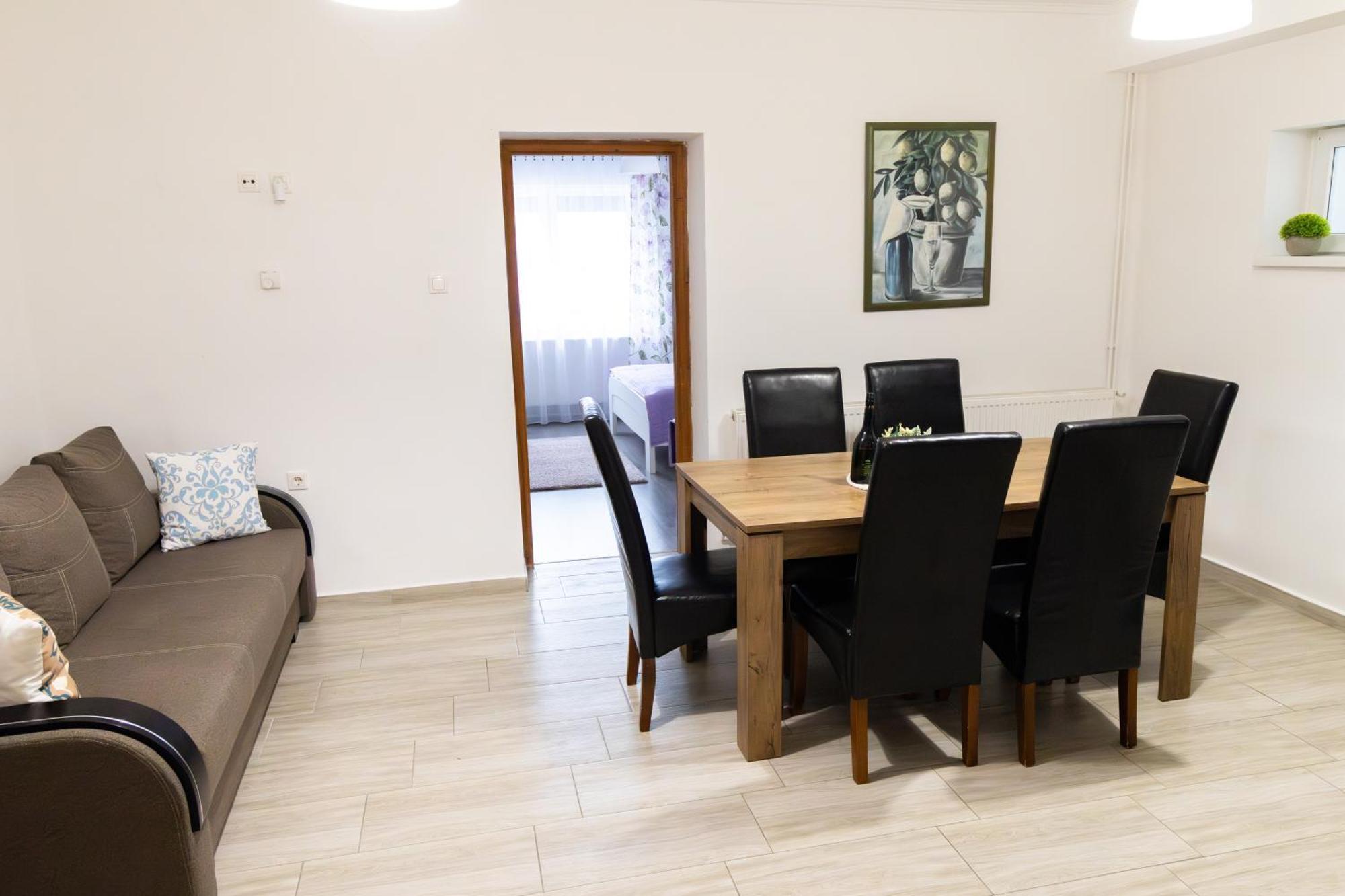 Kincso Vendeghaz Apartment Sarospatak Bagian luar foto